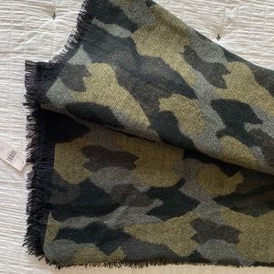 Anthropologie camouflage scarf